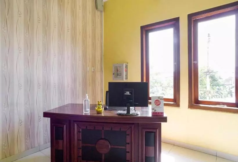 Hotelli Oyo 3516 Kinawa Family Homestay