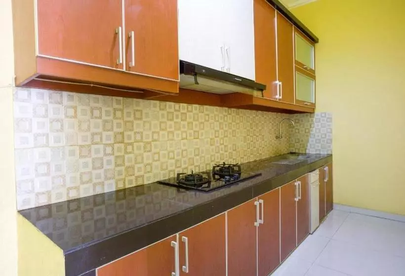 Hotelli Oyo 3516 Kinawa Family Homestay