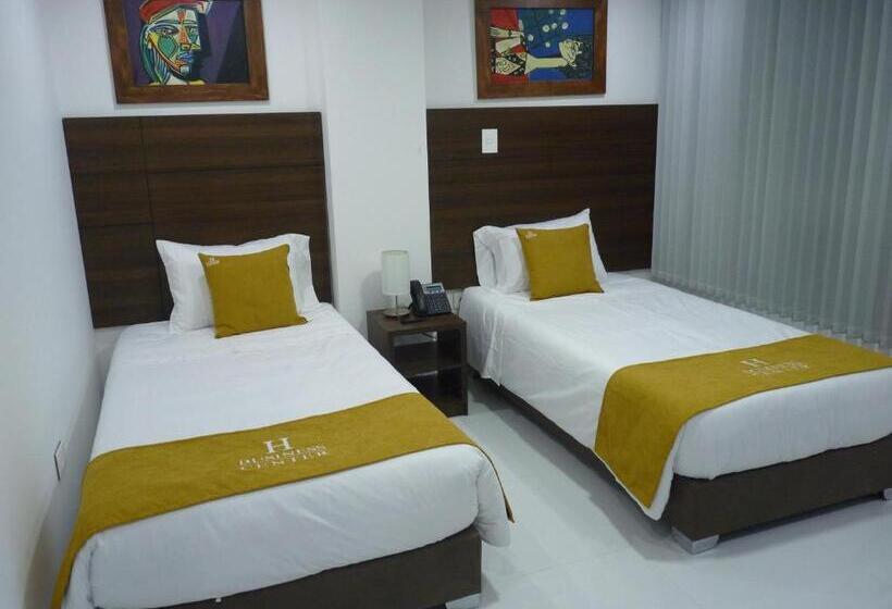 Hotel Business Center