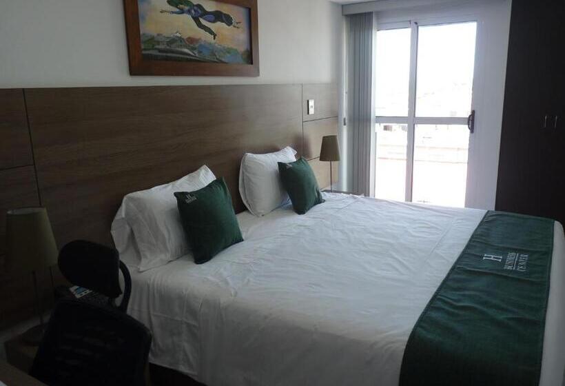 Hotel Business Center