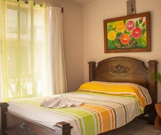 Отель Cabinas Bachelor