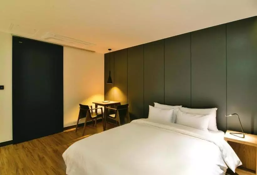 Hotelli Cheonan Cs Plaza