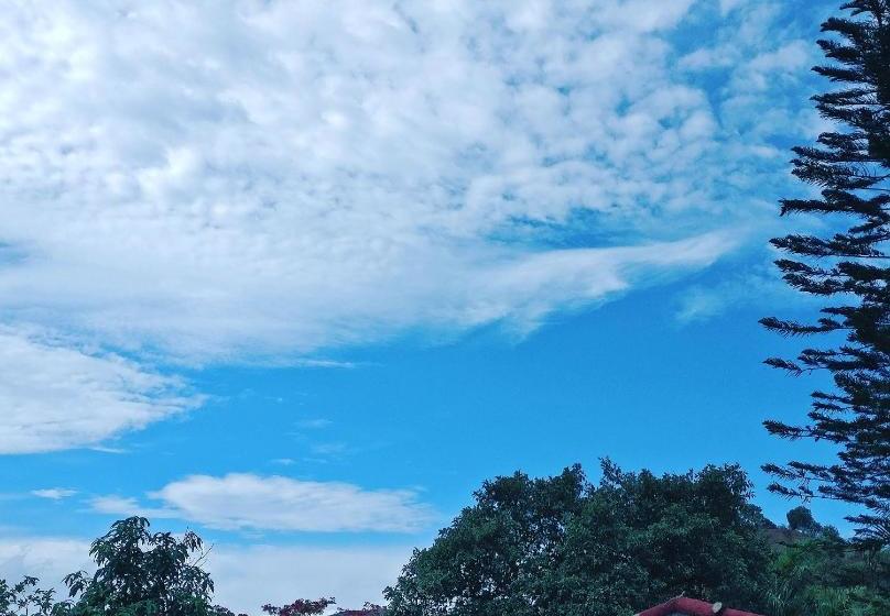 هتل Golden Resort