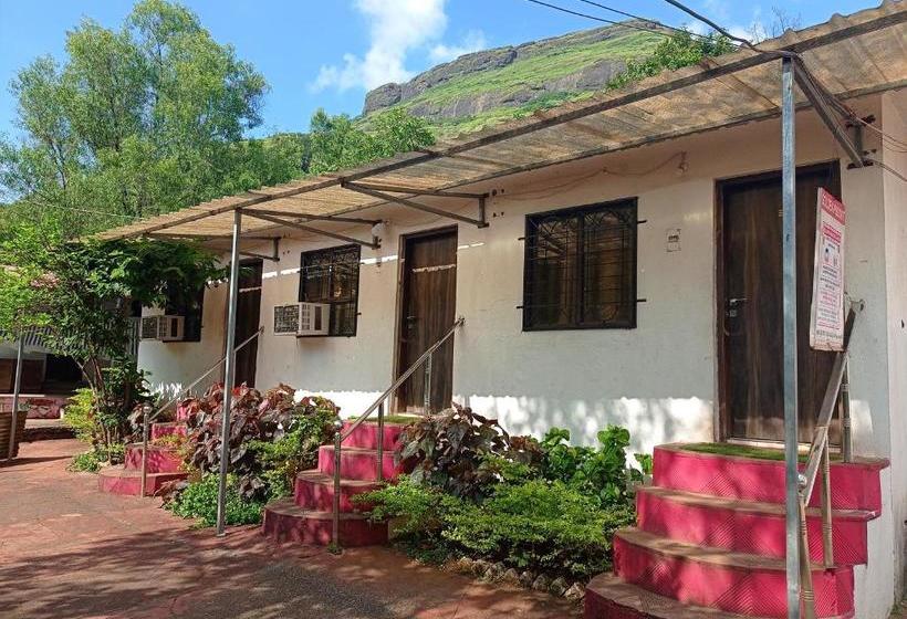 هتل Golden Resort