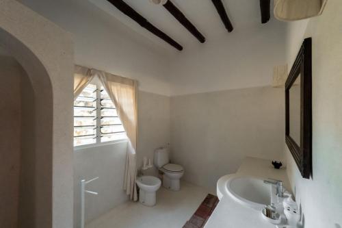 هتل Nyumba Ya Mbuyu