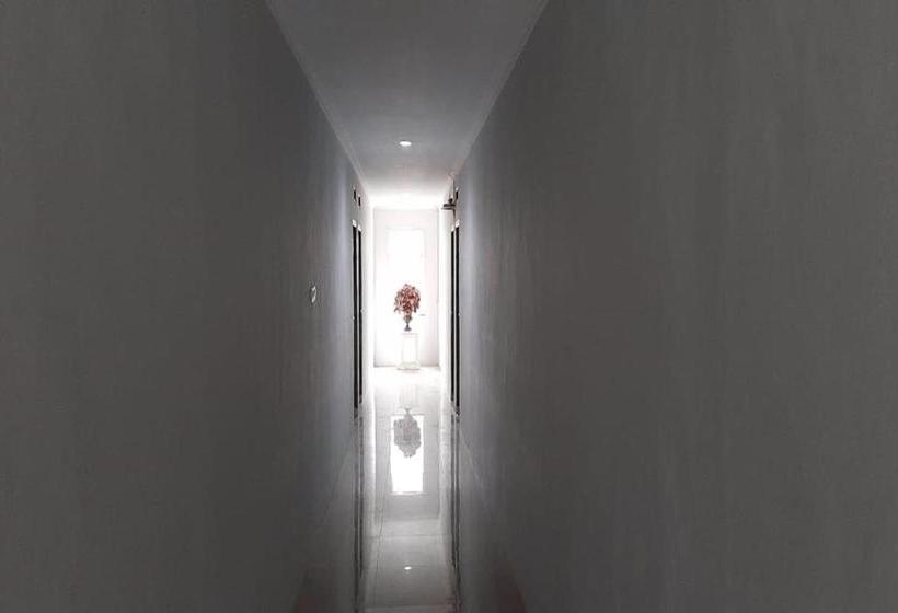 בית מלון כפרי Oyo 3353 Griya Difa