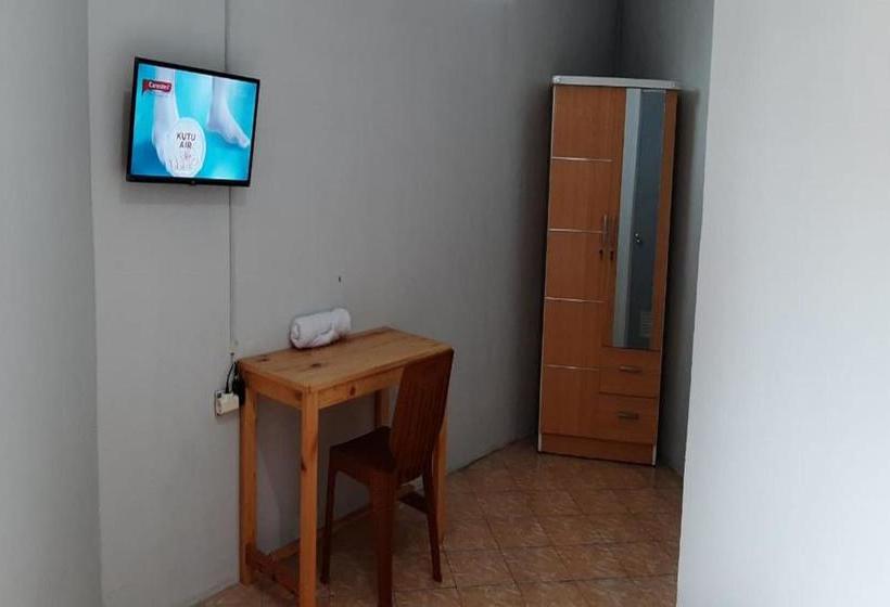 בית מלון כפרי Oyo 3353 Griya Difa