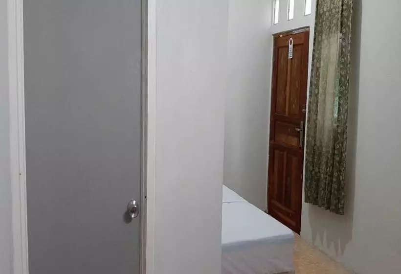 Hotel Oyo 3353 Griya Difa