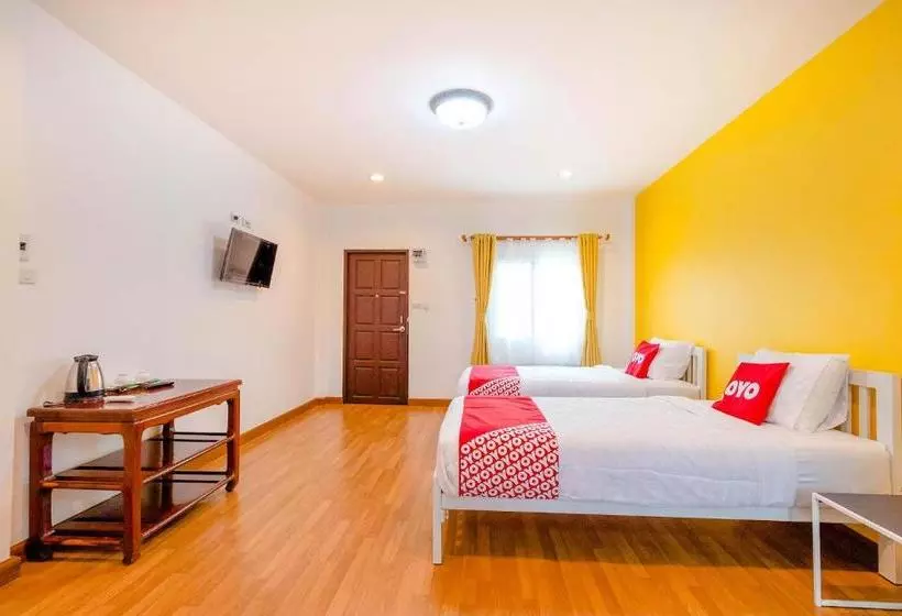 هتل Oyo 863 Davikarn Resort