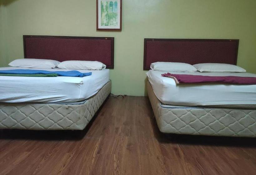 Hotel Oyo 90056  Usaha