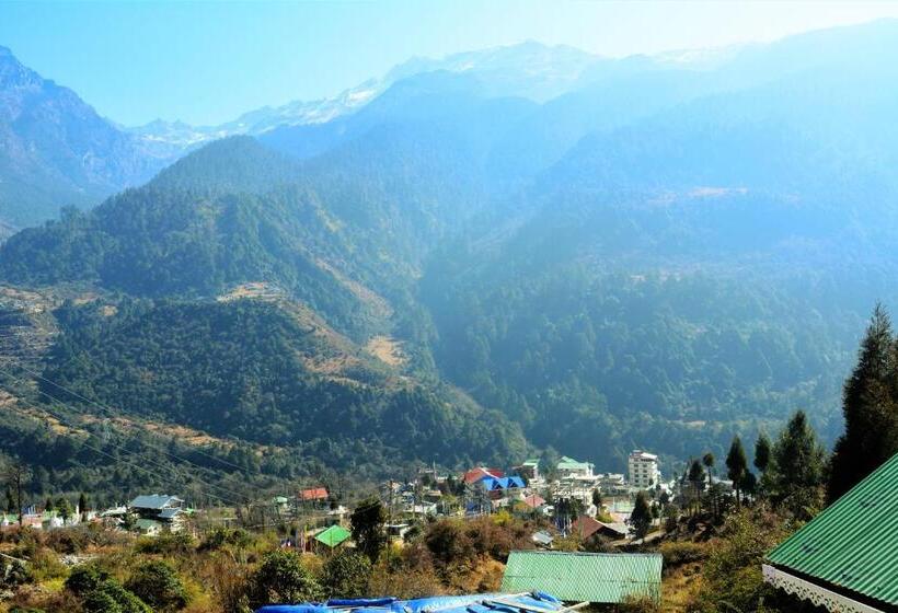 فندق Rufina Lachung De Crown