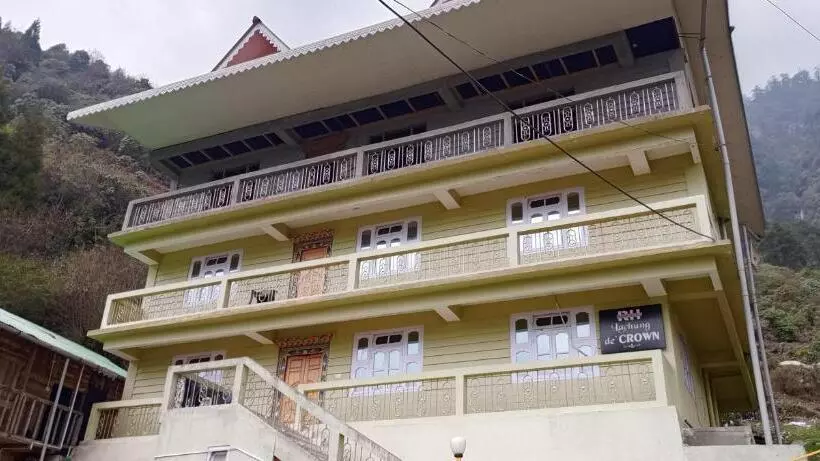 Hotelli Rufina Lachung De Crown