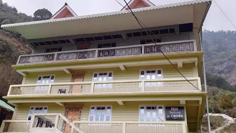 Hotelli Rufina Lachung De Crown