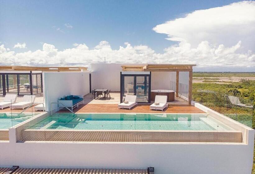 فندق The Fives Oceanfront