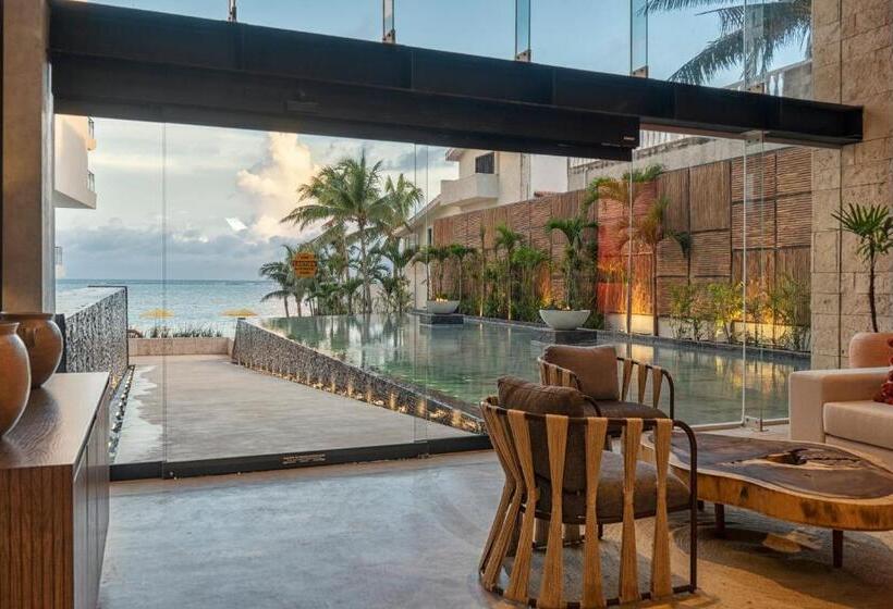 فندق The Fives Oceanfront