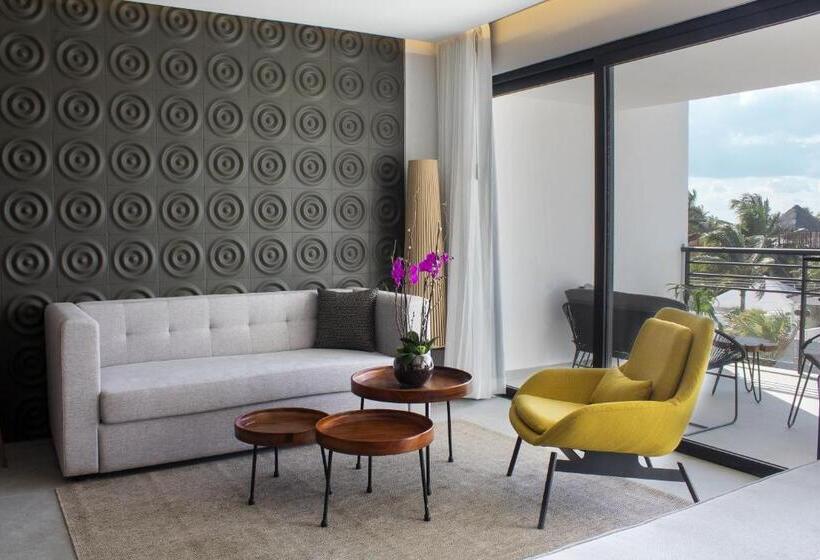 فندق The Fives Oceanfront