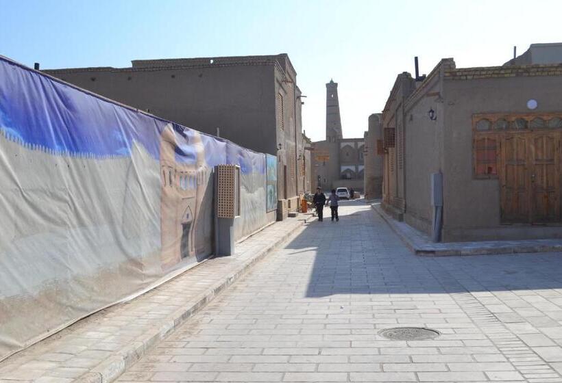 بنسيون Khiva Karim Sulton
