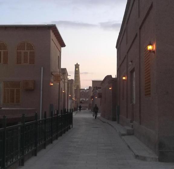 بنسيون Khiva Karim Sulton