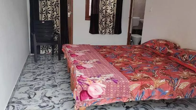 ペンション Nidhivan Homestay