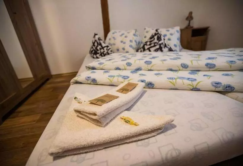 Majatalo Penzion Pod Kapličkou