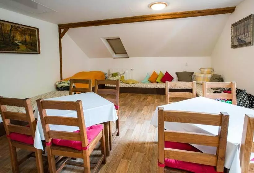 Majatalo Penzion Pod Kapličkou