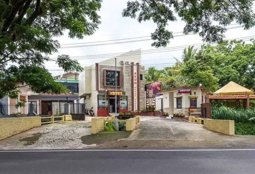 ペンション Reddoorz Near Dino Park