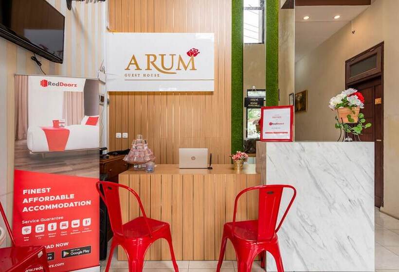 Pension Reddoorz Near Dino Park