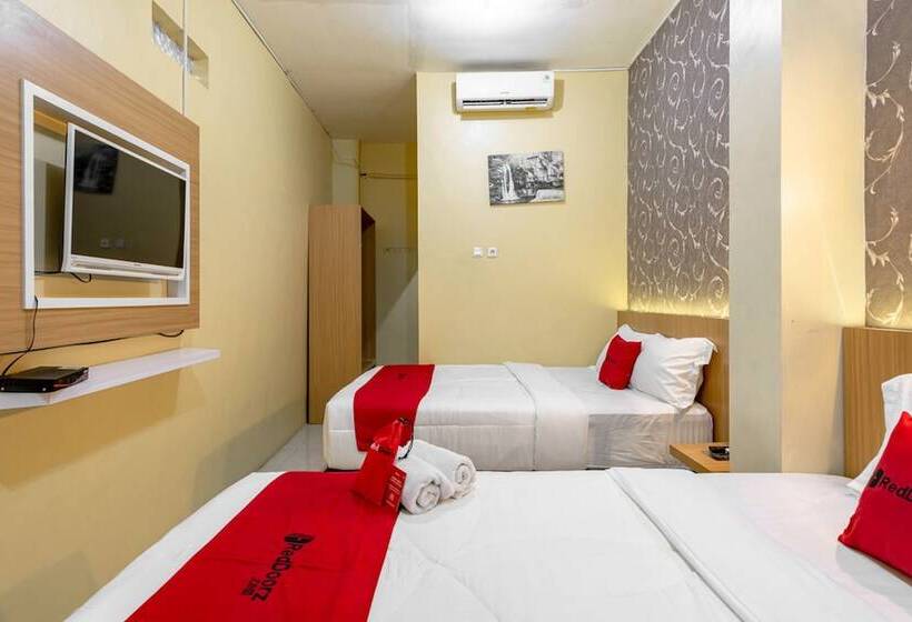 Pension Reddoorz Near Dino Park