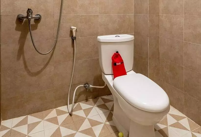 ペンション Reddoorz Near Dino Park