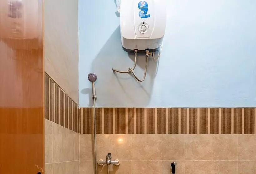 ペンション Reddoorz Near Dino Park