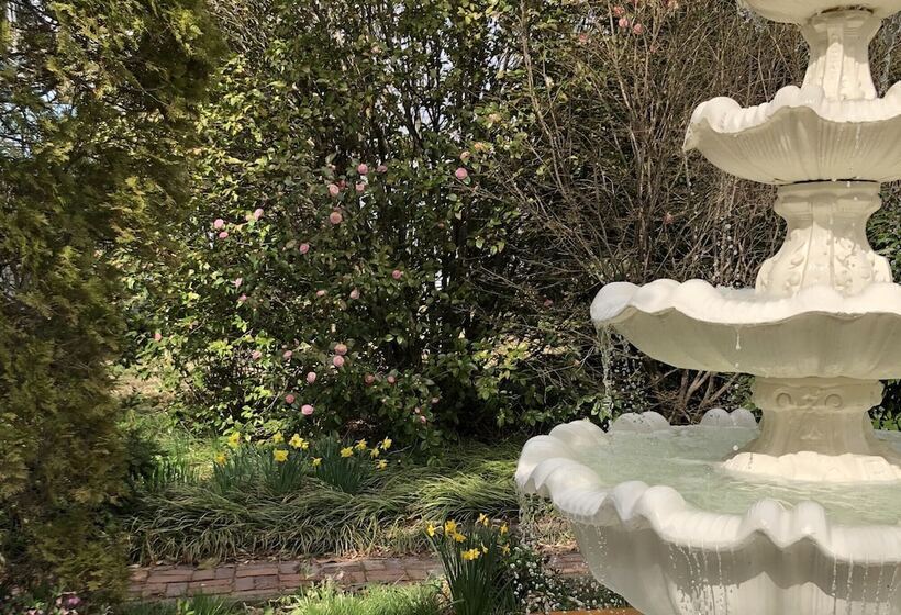 Bed and Breakfast Solomons Victorian Inn