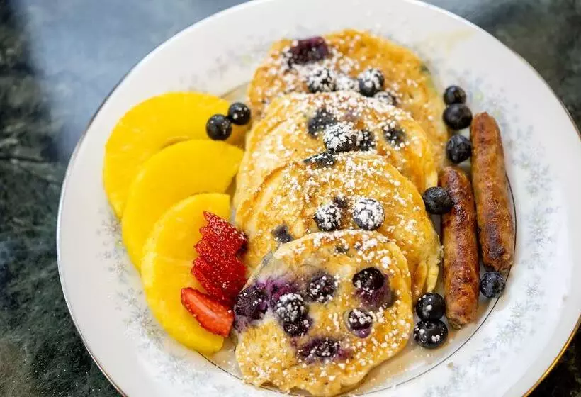 Aamiaismajoitus (B&B) Solomons Victorian Inn