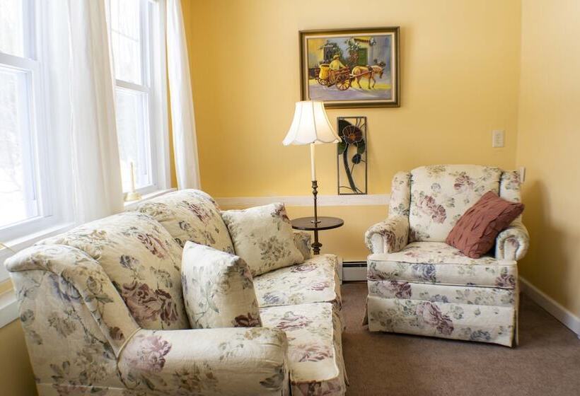 민박 The Engel House