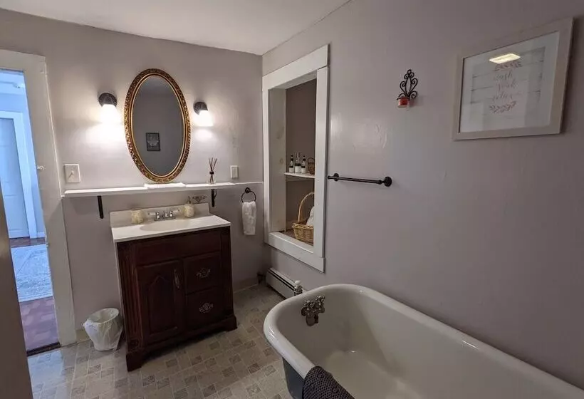 Aamiaismajoitus (B&B) The Engel House