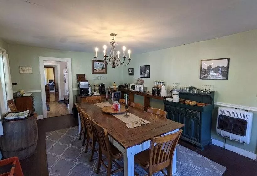 Aamiaismajoitus (B&B) The Engel House