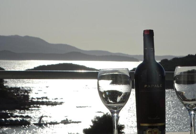 בית מלון כפרי Ardiani