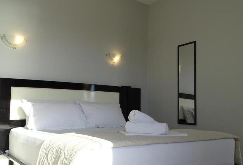 בית מלון כפרי Ardiani