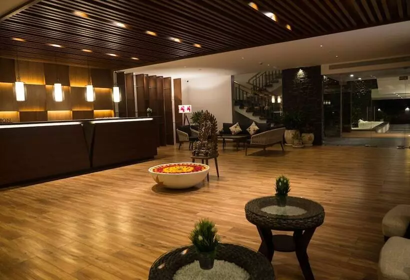 Hotelli Cholaa Dynasty   A Bergamont