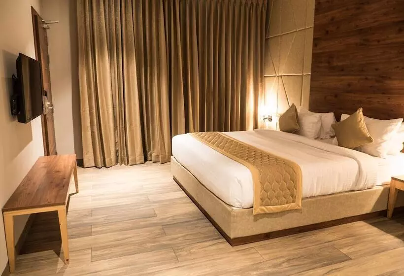 Hotelli Cholaa Dynasty   A Bergamont