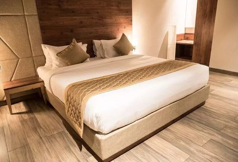 Hotelli Cholaa Dynasty   A Bergamont