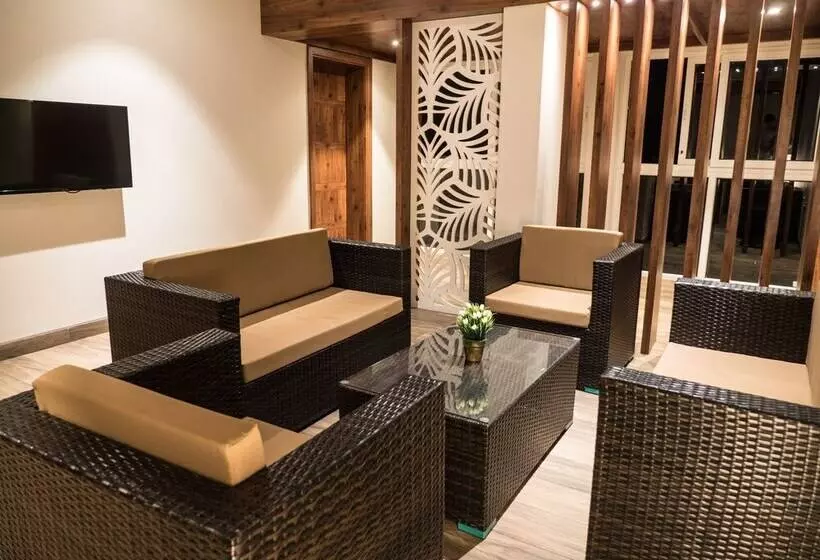 Hotelli Cholaa Dynasty   A Bergamont