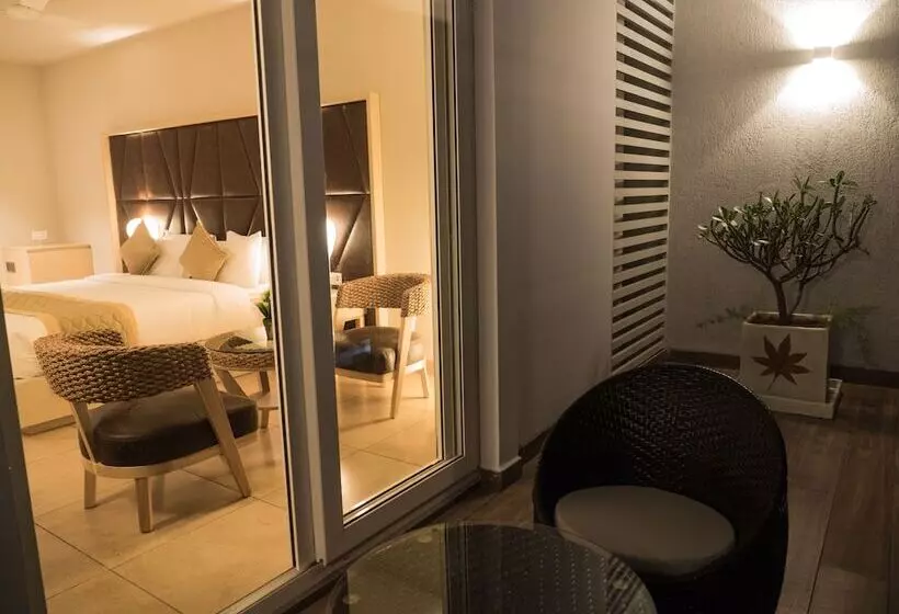 Hotelli Cholaa Dynasty   A Bergamont