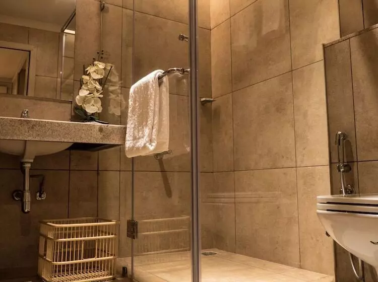 Hotelli Cholaa Dynasty   A Bergamont