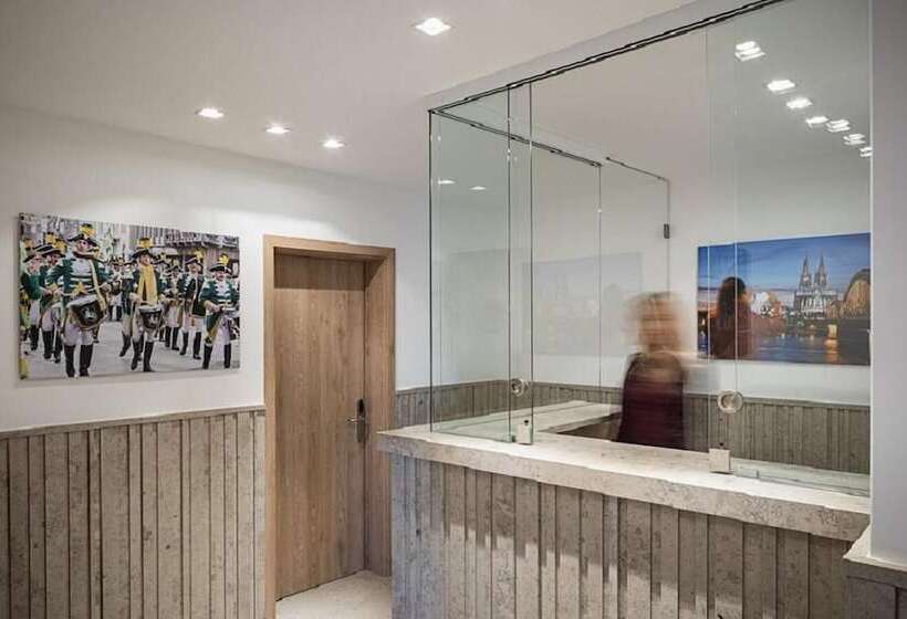 Отель Home & Work