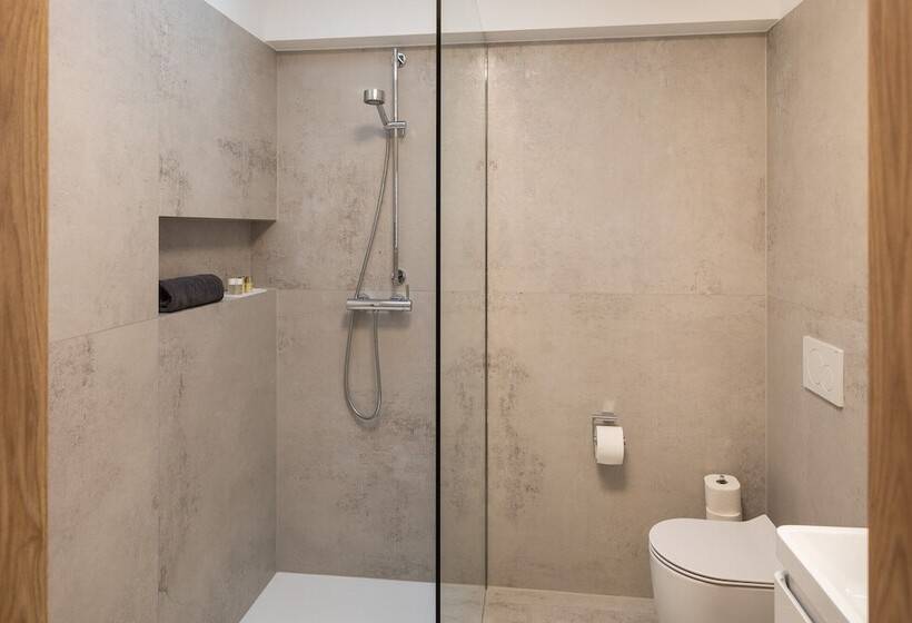 Отель Home & Work