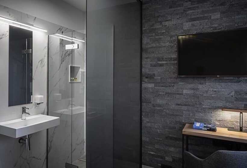 Отель Home & Work