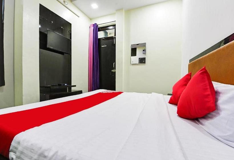 Отель Oyo 71393 Radhika & Restaurant