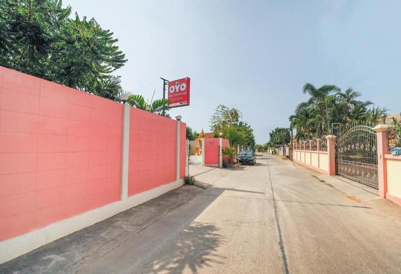 בית מלון כפרי Oyo 760 Inn Chan Resort