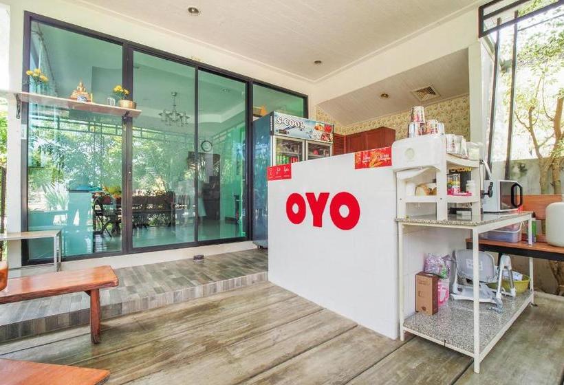 בית מלון כפרי Oyo 760 Inn Chan Resort