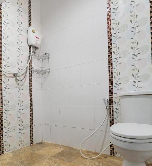 בית מלון כפרי Oyo 760 Inn Chan Resort